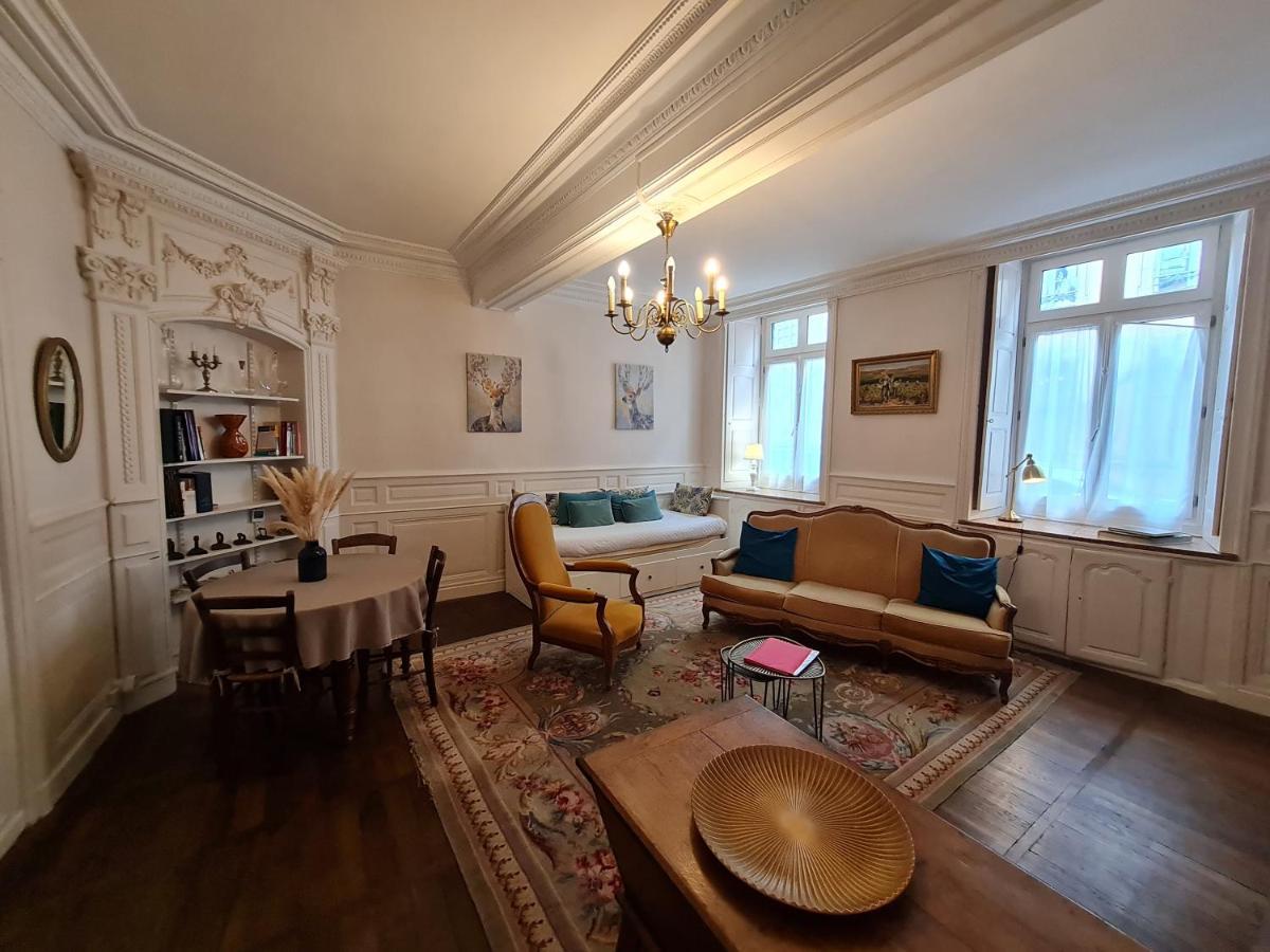 Le Jeu De Paume A Beaune Centre Apartment *